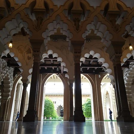 Mirador Del Portillo Zaragoza Eksteriør billede