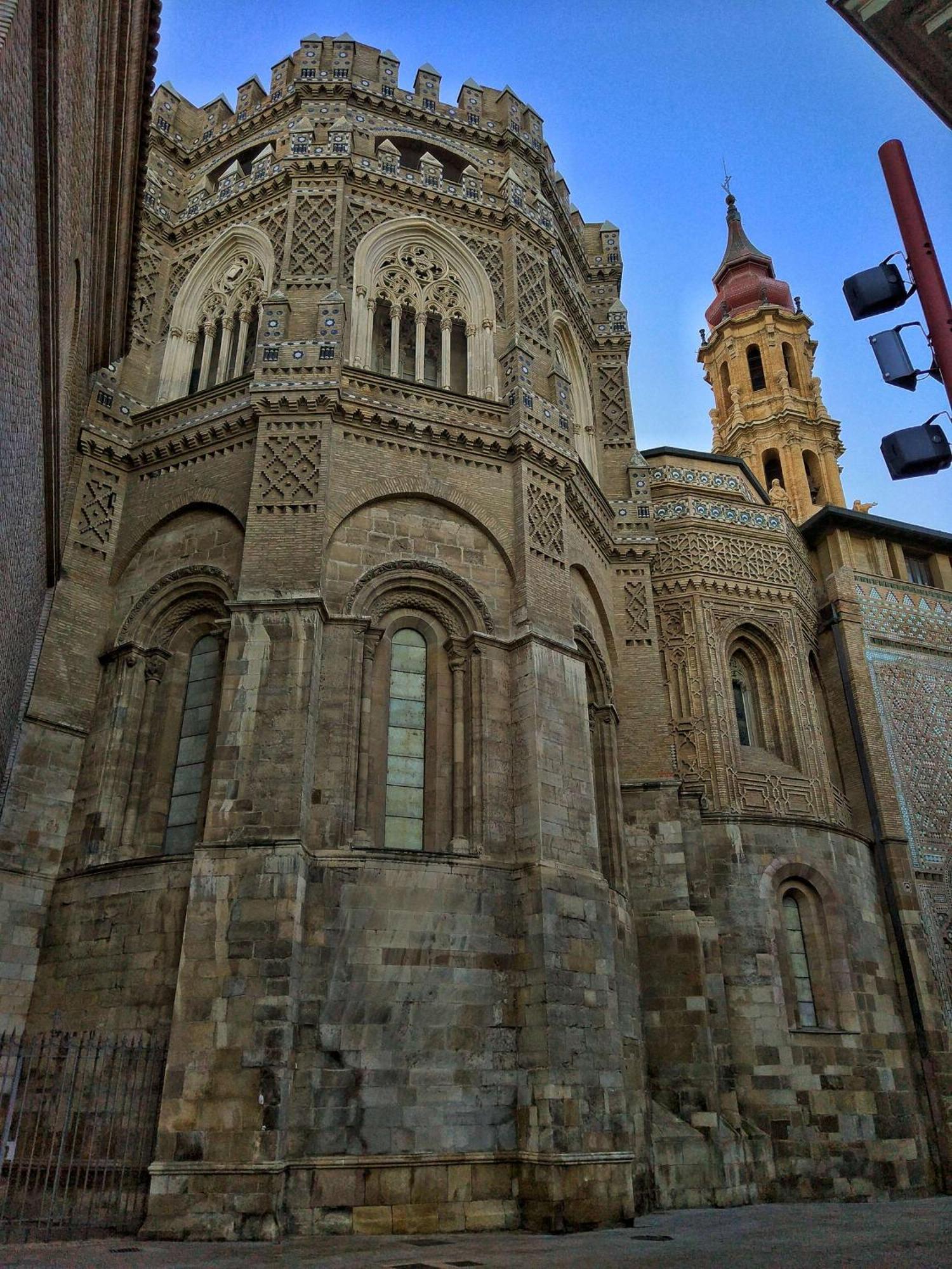 Mirador Del Portillo Zaragoza Eksteriør billede